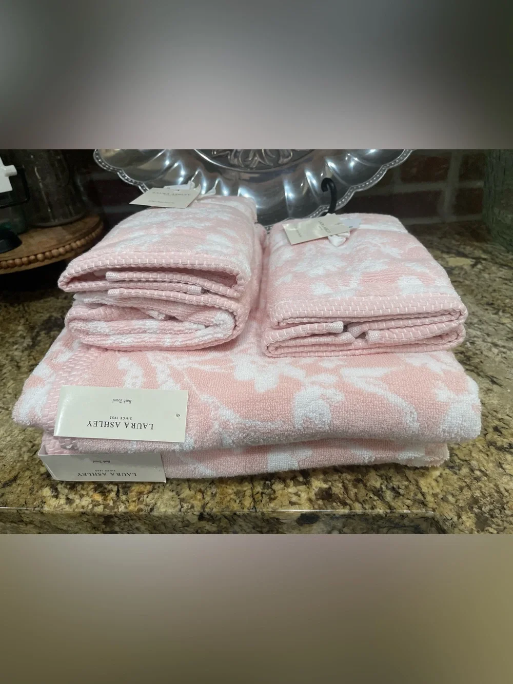 Laura Ashley RYE FLOWERS Reversible Towels Bundle - bath, hand & finger  -NEW!